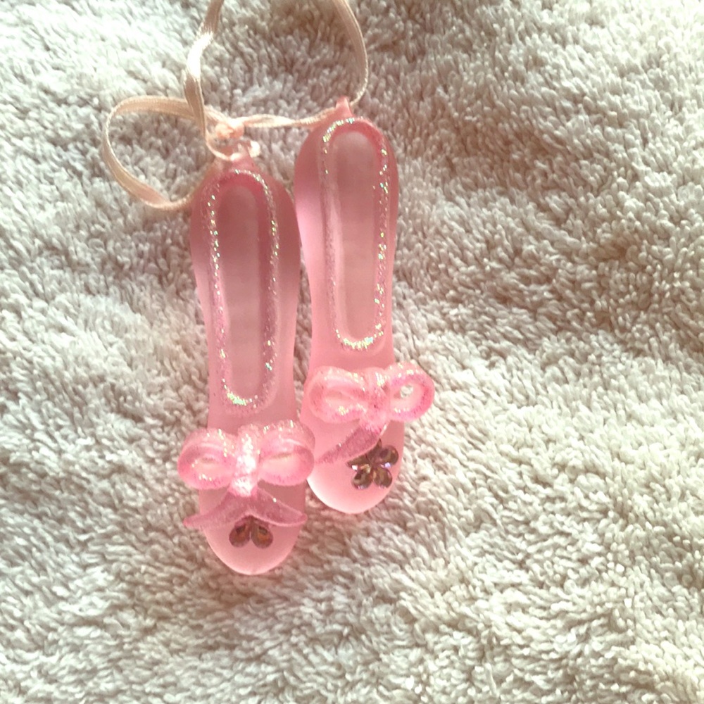 Glass pink ballerina decoration slippers